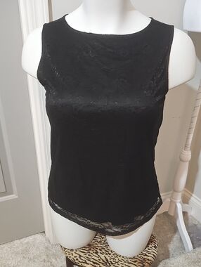 torrid Black Sleeveless Tank Top with Lace Trim